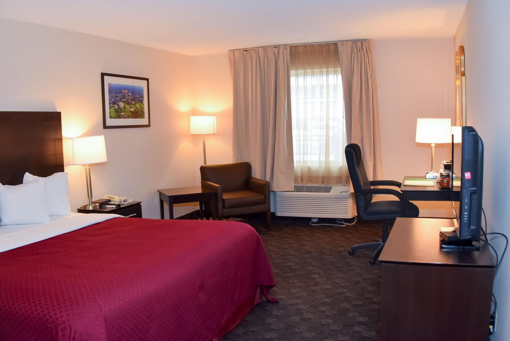 Quality Inn Airport Woodson Terrace Exteriér fotografie